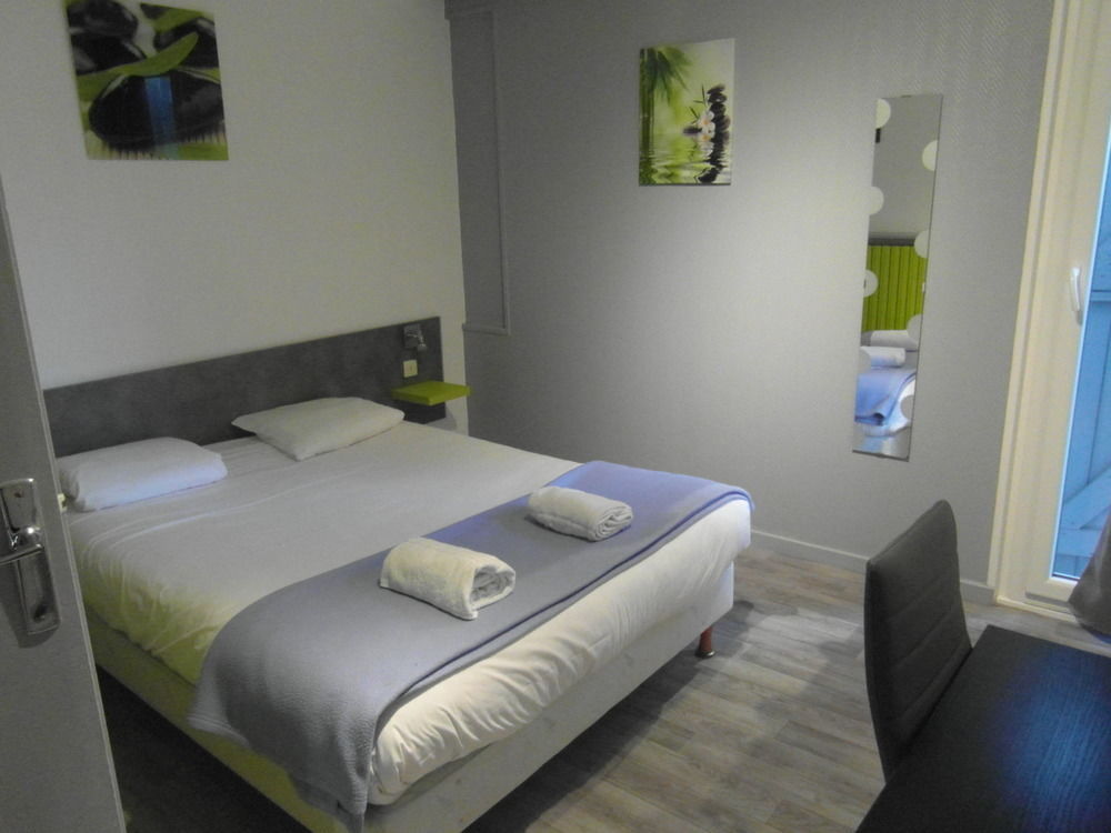 Hotel La Mirandole Tournus Exterior photo