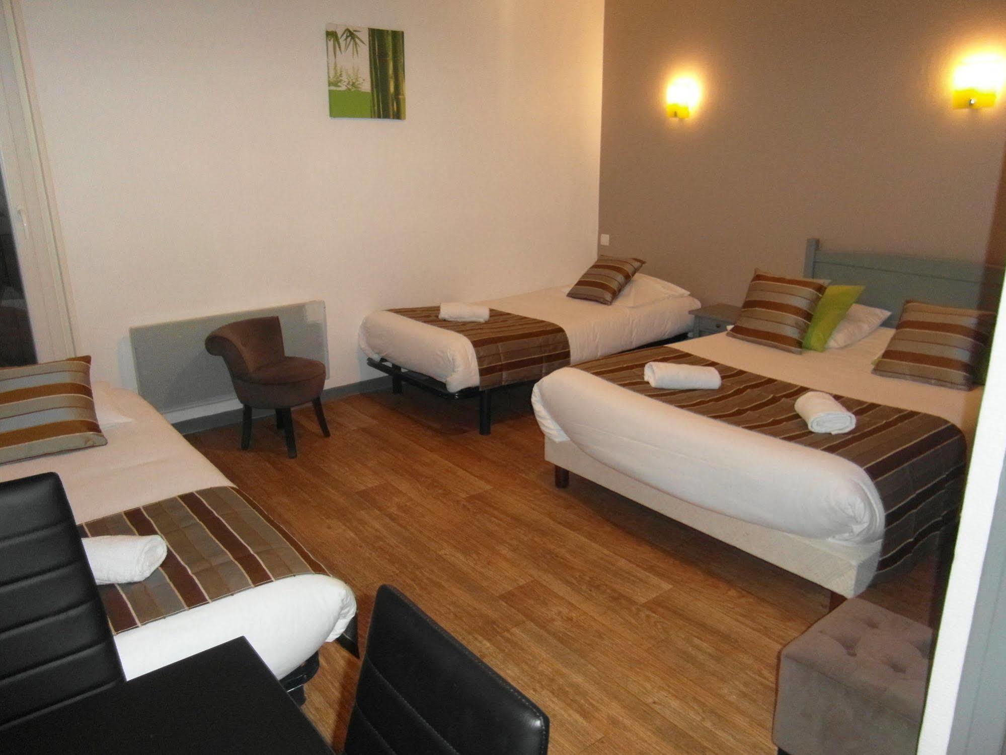 Hotel La Mirandole Tournus Exterior photo