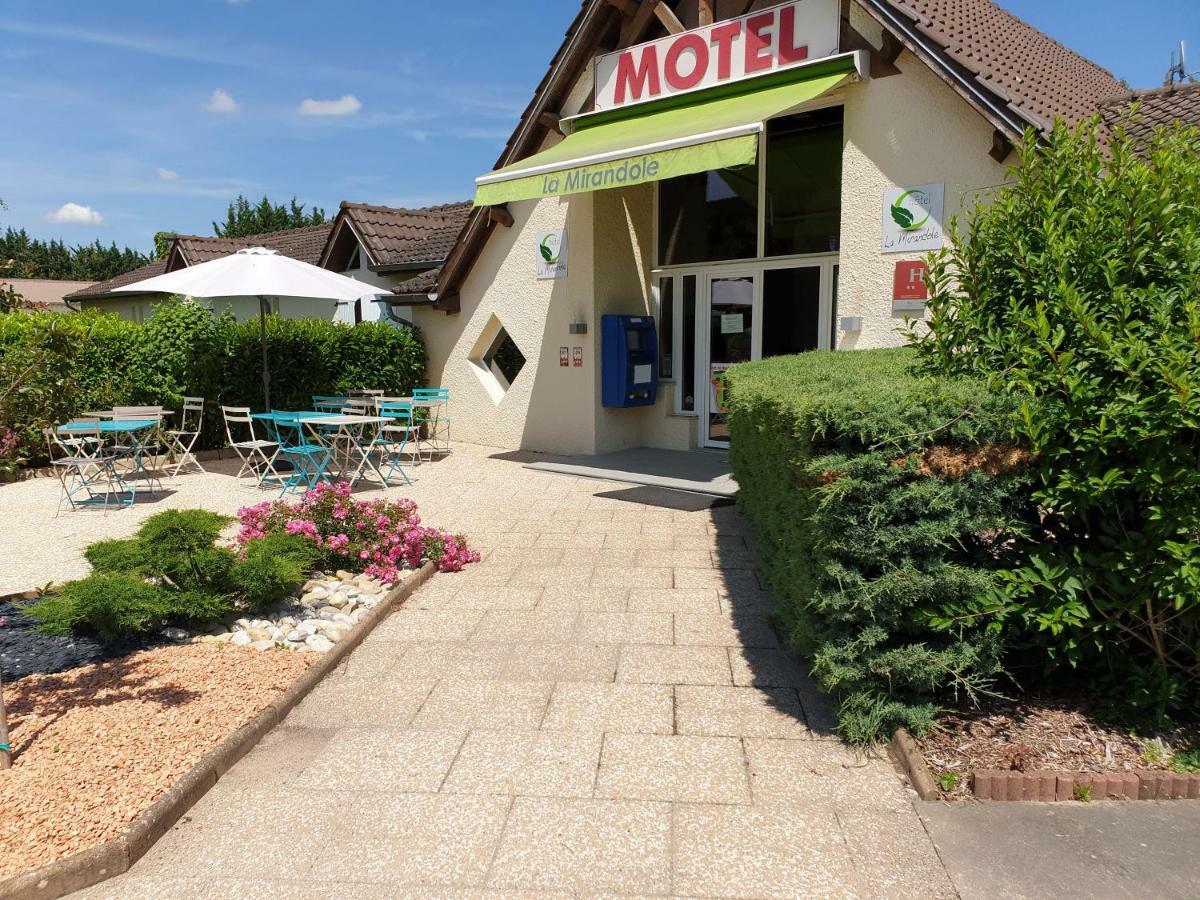 Hotel La Mirandole Tournus Exterior photo